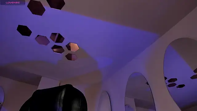 MadisonKane online show from 07-08-26, 11:15