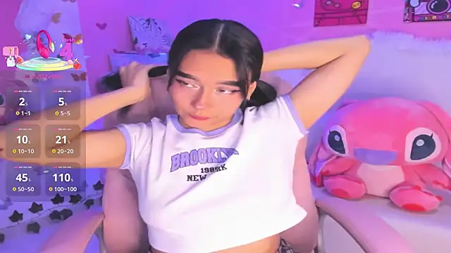 isabella castillo  online show from 12-03-25, 08:40