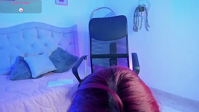 Naomi Xx online show from 12-04-25, 01:31