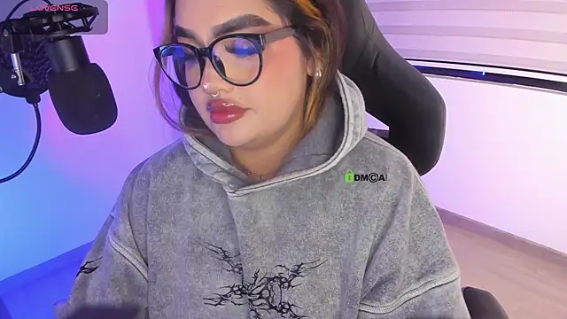 asheryn online show from 04-11-26, 02:05