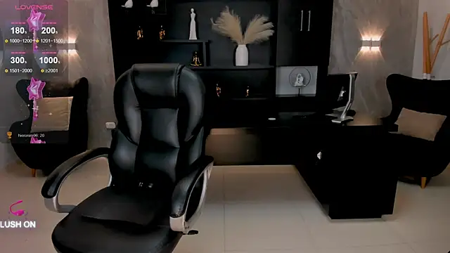 ChloeManson online show from 12-11-24, 11:54