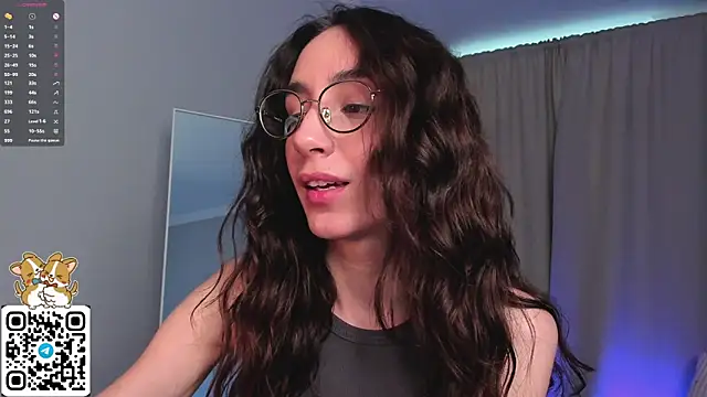 Snapshot of Elizwise chatting on 04-15-26, 07:37 Elizwise online show from 04-15-26, 07:37