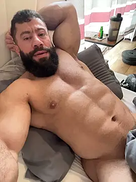 Snapshot of stylesexy chatting on 02-14-26, 12:46 stylesexy online show from 02-14-26, 12:46