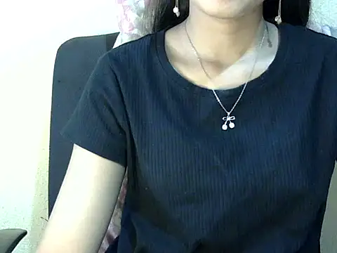 Snapshot of Shab_M chatting on 04-30-26, 06:42 Shab M online show from 04-30-26, 06:42