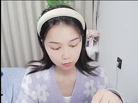 Snapshot of mili923 chatting on 01-19-26, 07:23 mili923 online show from 01-19-26, 07:23