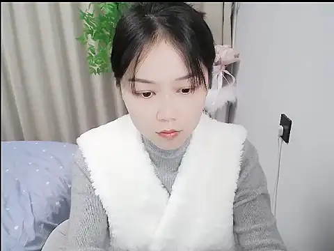 Snapshot of mili923 chatting on 02-10-26, 03:05 mili923 online show from 02-10-26, 03:05