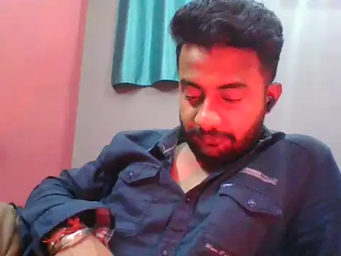 chutlhunter online show from 12-15-25, 08:35