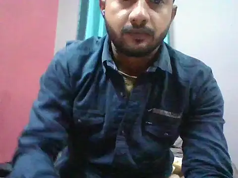 chutlhunter online show from 12-22-25, 02:03