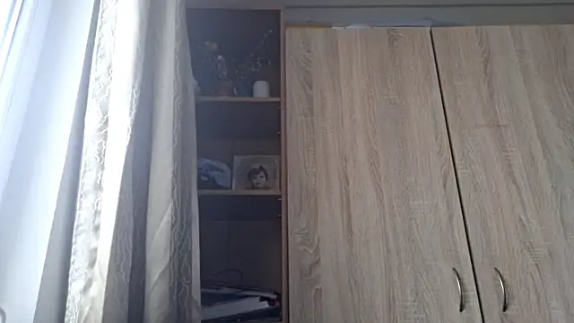 Snapshot of KellyKelik chatting on 01-06-26, 08:18 KellyKelik online show from 01-06-26, 08:18