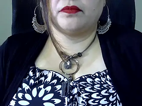 Snapshot of Soniya_Sha chatting on 02-18-26, 08:21 Soniya Sha online show from 02-18-26, 08:21