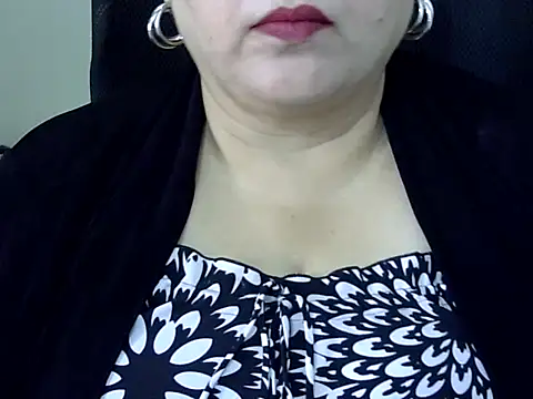 Snapshot of Soniya_Sha chatting on 05-11-26, 07:36 Soniya Sha online show from 05-11-26, 07:36