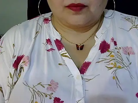 Snapshot of Soniya_Sha chatting on 05-26-26, 01:51 Soniya Sha online show from 05-26-26, 01:51