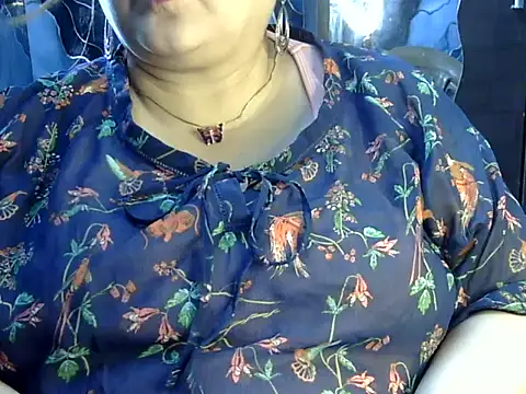 Snapshot of Soniya_Sha chatting on 07-03-26, 11:16 Soniya Sha online show from 07-03-26, 11:16