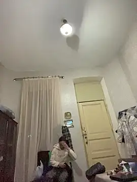 Snapshot of Anastasia_Green_ chatting on 12-17-25, 06:36 Anastasia Green online show from 12-17-25, 06:36