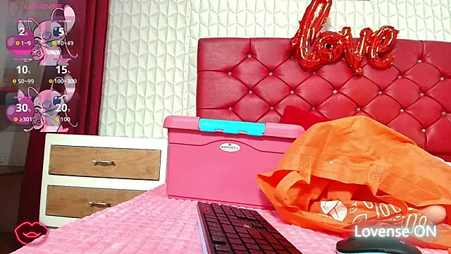 Elizabetth Roman online show from 04-17-26, 09:07