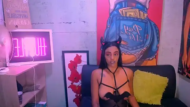 Indianzaraxxx online show from 04-14-26, 05:41