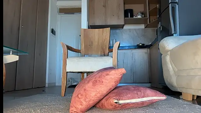 miaferrer777 online show from 02-16-26, 10:17