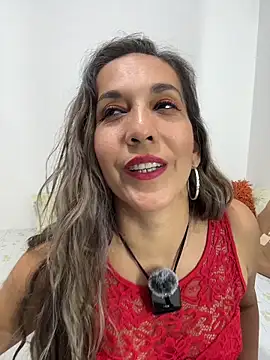 Snapshot of sandrafarrely chatting on 04-01-26, 02:56 sandrafarrely online show from 04-01-26, 02:56