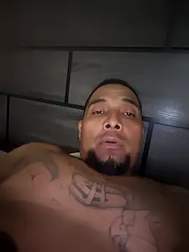 Snapshot of moneytalk516 chatting on 02-04-26, 06:03 moneytalk516 online show from 02-04-26, 06:03