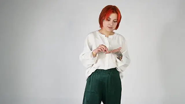 Snapshot of RavenOpaline chatting on 02-26-26, 09:19 RavenOpaline online show from 02-26-26, 09:19