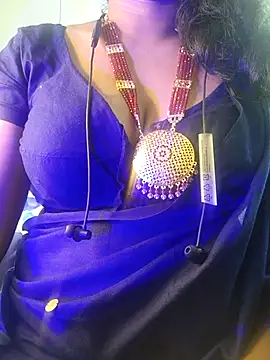 Snapshot of Preeti345 chatting on 07-28-26, 04:50 Preeti345 online show from 07-28-26, 04:50