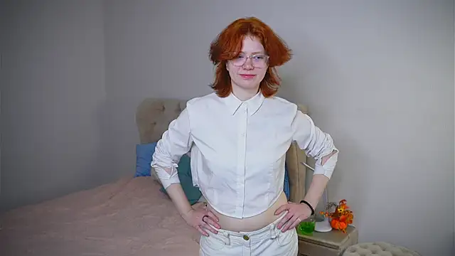 DainaDavignon online show from 12-19-25, 04:41