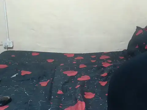 Phoenix Curvelicious online show from 03-12-26, 09:10