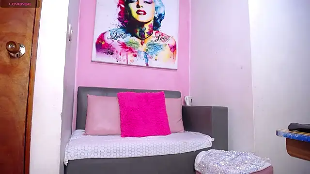 danycute  online show from 02-14-26, 02:47