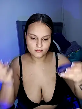 Snapshot of Valeriaa_21 chatting on 06-22-26, 07:33 Valeriaa 21 online show from 06-22-26, 07:33