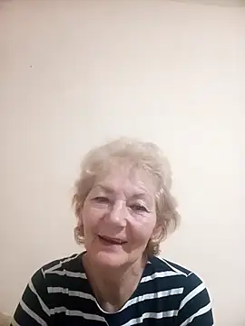 Calypso-Loove online show from 12-22-25, 09:39