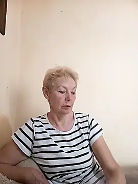 Calypso-Loove online show from 05-25-26, 03:29