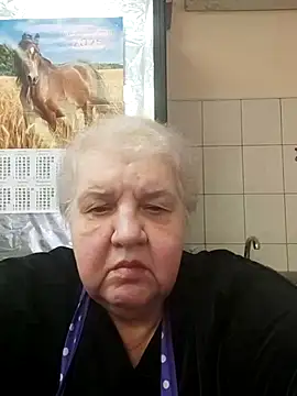 Snapshot of HapinessLovee chatting on 01-12-26, 08:52 HapinessLovee online show from 01-12-26, 08:52