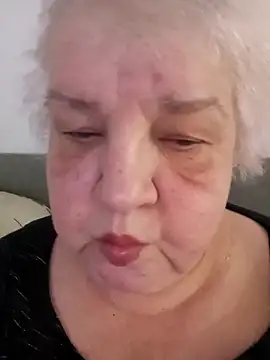 Snapshot of HapinessLovee chatting on 03-03-26, 09:48 HapinessLovee online show from 03-03-26, 09:48