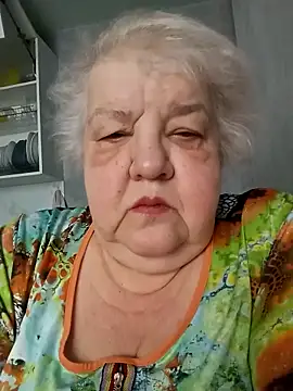 Snapshot of HapinessLovee chatting on 03-04-26, 10:21 HapinessLovee online show from 03-04-26, 10:21