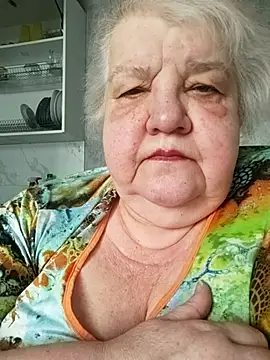 Snapshot of HapinessLovee chatting on 03-09-26, 09:02 HapinessLovee online show from 03-09-26, 09:02