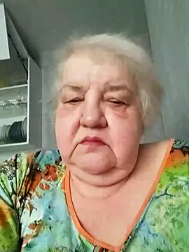 Snapshot of HapinessLovee chatting on 03-11-26, 08:09 HapinessLovee online show from 03-11-26, 08:09