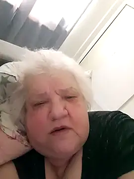 Snapshot of HapinessLovee chatting on 03-20-26, 07:02 HapinessLovee online show from 03-20-26, 07:02