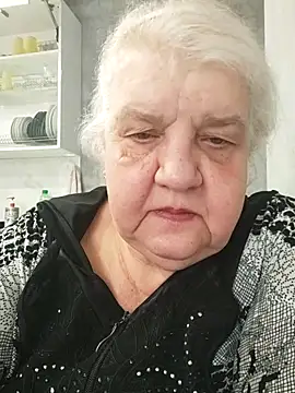 Snapshot of HapinessLovee chatting on 04-03-26, 06:55 HapinessLovee online show from 04-03-26, 06:55