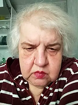 Snapshot of HapinessLovee chatting on 04-10-26, 08:08 HapinessLovee online show from 04-10-26, 08:08