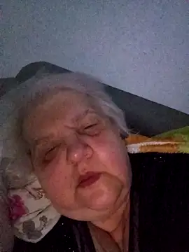 Snapshot of HapinessLovee chatting on 04-15-26, 08:09 HapinessLovee online show from 04-15-26, 08:09