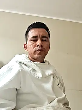 Robehts online show from 12-04-25, 09:12