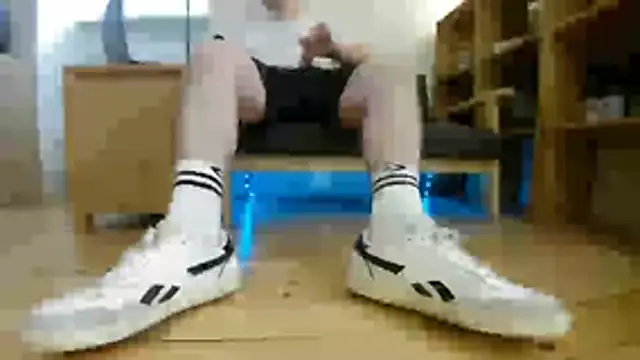 Snapshot of jonas_camboy chatting on 06-27-26, 05:18 jonas camboy online show from 06-27-26, 05:18