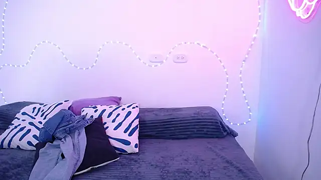 Snapshot of Sofia_tgn chatting on 02-06-26, 06:22 Sofia tgn online show from 02-06-26, 06:22