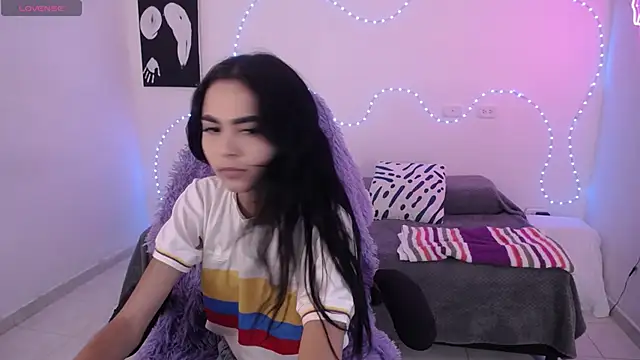 Snapshot of Sofia_tgn chatting on 03-26-26, 05:07 Sofia tgn online show from 03-26-26, 05:07