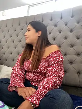 Alana-fox online show from 12-15-25, 04:11