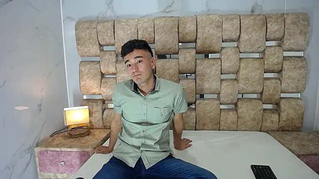 KathyAiden online show from 01-12-26, 07:41