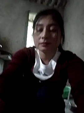 Snapshot of Paerl-sweet chatting on 12-19-25, 10:11 Paerl-sweet online show from 12-19-25, 10:11