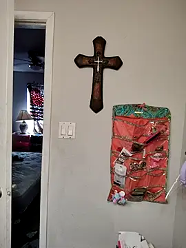 SpiderRose online show from 02-13-26, 05:20