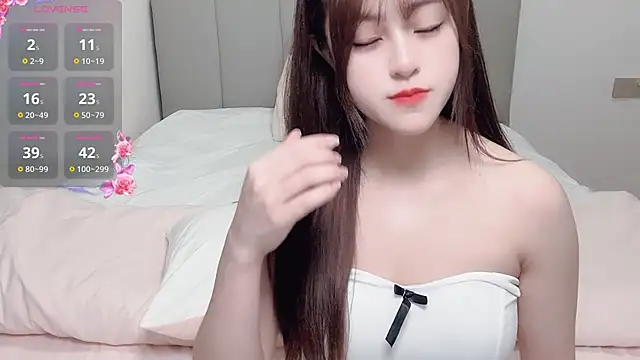 Snapshot of Unafaye chatting on 12-16-25, 07:24 Unafaye online show from 12-16-25, 07:24