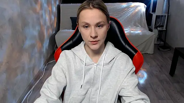 MiaBun1 online show from 03-03-26, 04:29